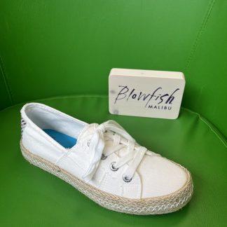 berwick upon tweed-lime shoe co-blowfish-Buenos-white-lace up-comfort-summer