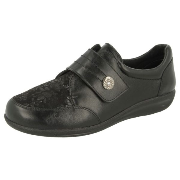 berwick upon tweed-lime shoe co-db shoes-Royston-black-leather-velcro-wider fit-comfort-autumn-winter