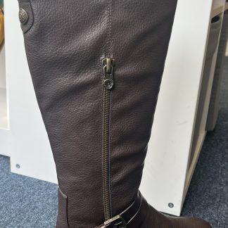 berwick upon tweed-lime shoe co-blowfish-virtue 2-brown-tall boots-vegan friendly-side zip-warm lined-comfort-autumn-winter